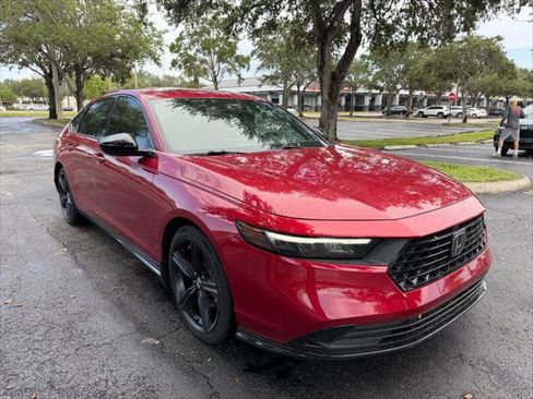 Used 2023 Honda Accord Sport image 9