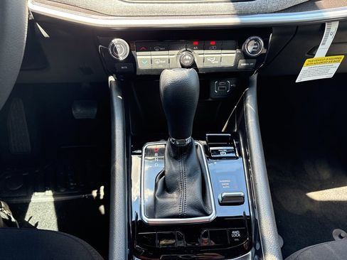 New 2025 Jeep Compass Sport image 33