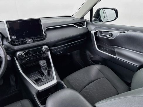 Certified 2025 Toyota RAV4 XLE AWD/4WD image 21