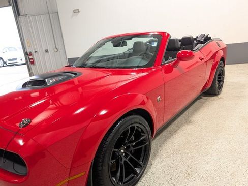 Used 2023 Dodge Challenger R/T Scat Pack RWD image 7