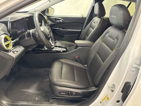 Certified 2025 Chevrolet Trax ACTIV w/ Driver Confidence Package FWD image 10