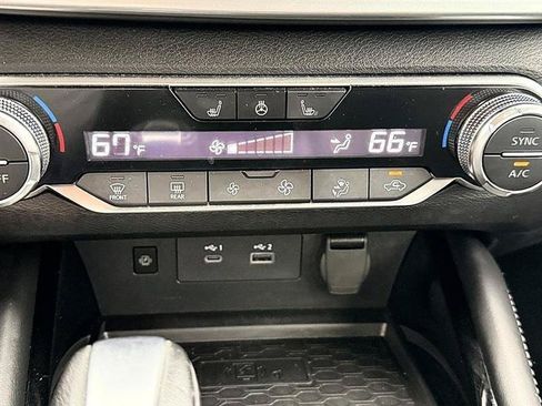 Used 2023 Nissan Altima 2.5 SL AWD/4WD image 40