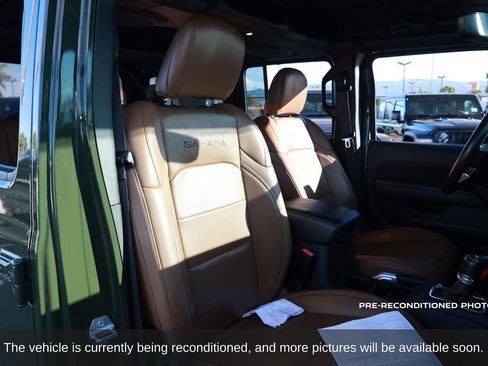 Used 2022 Jeep Wrangler Unlimited Sahara image 15