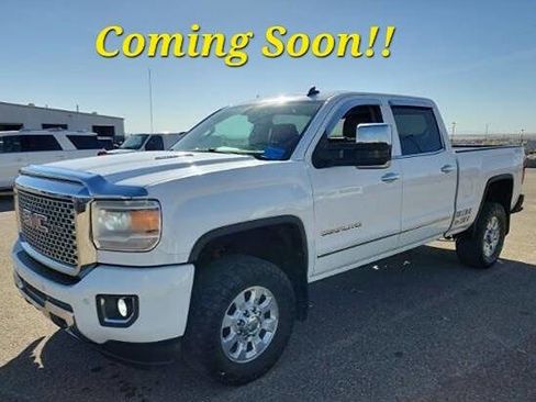 Used 2015 GMC Sierra 3500 Denali image 1