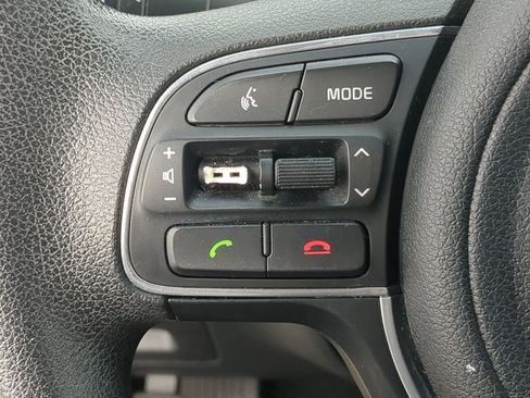 Used 2019 Kia Sportage LX image 24