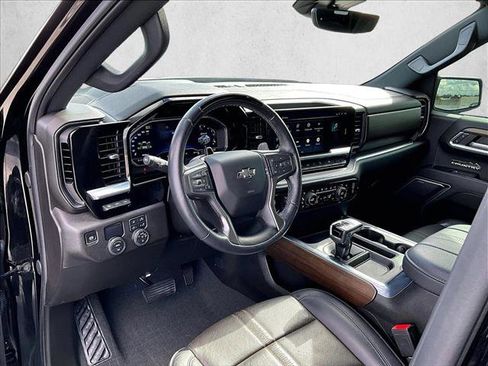 Used 2024 Chevrolet Silverado 1500 High Country w/ Midnight Edition image 14