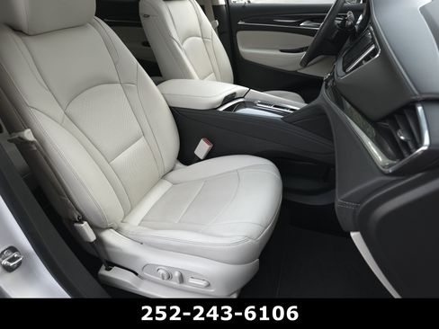 Used 2023 Buick Enclave Essence w/ Experience Buick Package FWD image 44