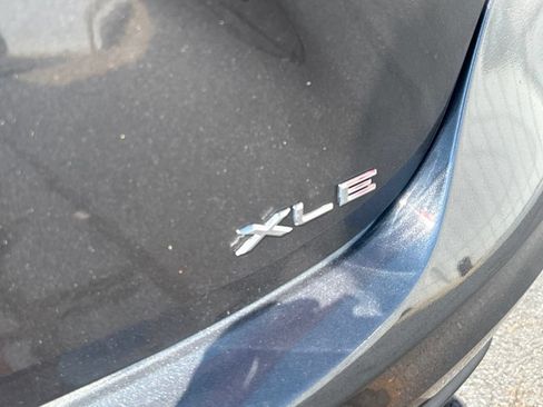 Used 2015 Toyota Avalon XLE FWD image 32