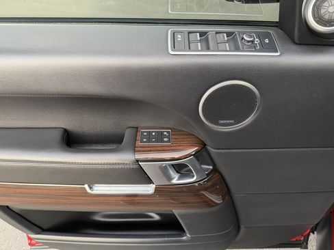 Used 2017 Land Rover Range Rover Supercharged image 11