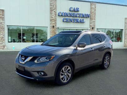 Used 2014 Nissan Rogue SL w/ SL Premium Package