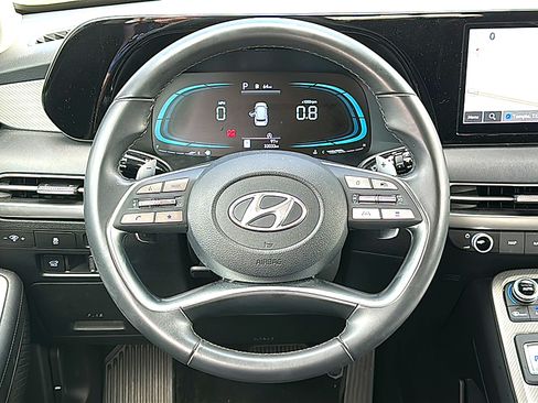 Used 2025 Hyundai Palisade SEL FWD image 22