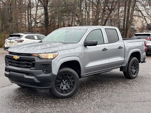 New 2026 Chevrolet Colorado W/T w/ WT Custom Package RWD image 2