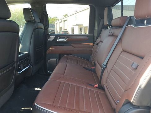 New 2026 GMC Sierra 2500 Denali Ultimate w/ Max Trailering Package AWD/4WD image 12