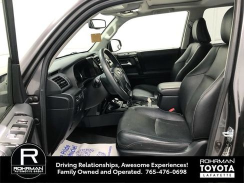 Used 2019 Toyota 4Runner Limited AWD/4WD image 11