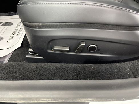 Used 2024 Tesla Model 3 Standard Range RWD image 29