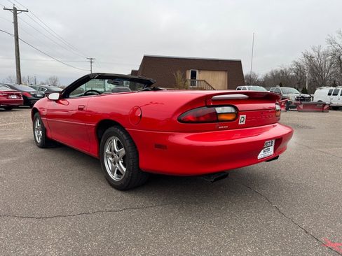 Used 1998 Chevrolet Camaro Z28 image 9