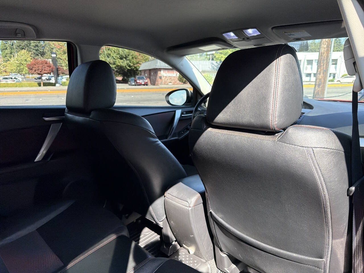 Used 2013 MAZDA MAZDA3 Touring w/ Mazdaspeed Tech Pkg FWD image 23