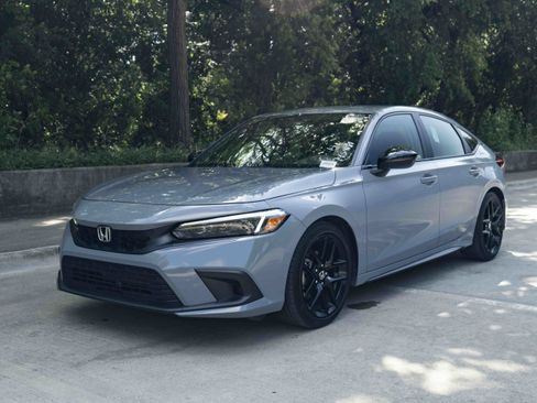 Used 2023 Honda Civic Sport image 5