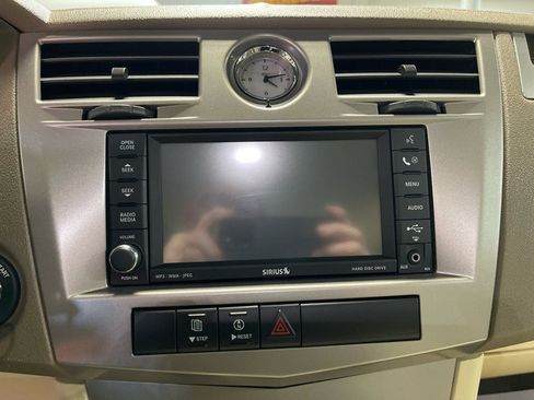 Used 2008 Chrysler Sebring Limited image 31