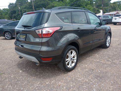 Used 2018 Ford Escape SEL FWD image 7
