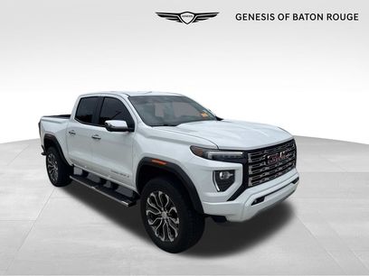 Used 2025 GMC Canyon Denali