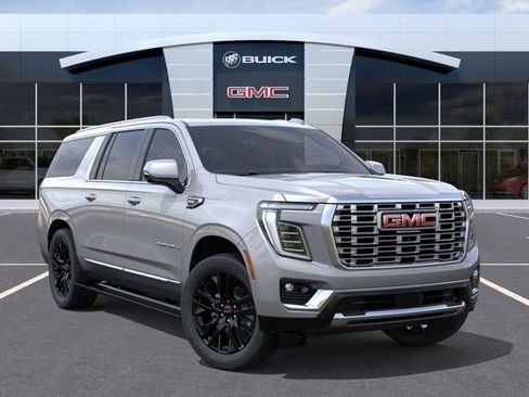 New 2026 GMC Yukon XL Denali image 7
