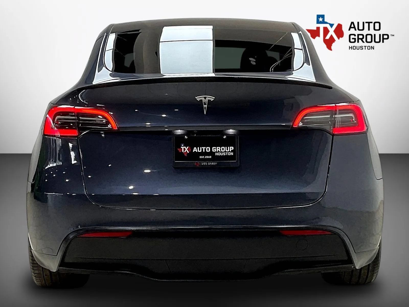 Used 2023 Tesla Model Y Long Range AWD/4WD image 7