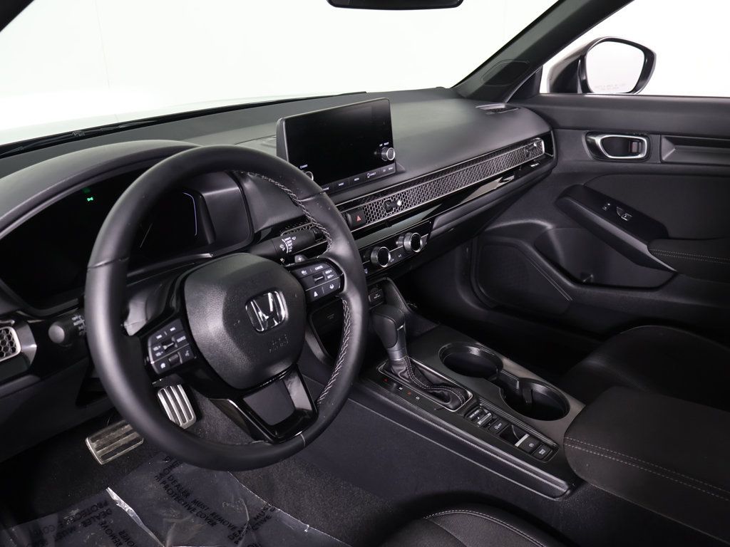 Certified 2025 Honda Civic Sport image 24