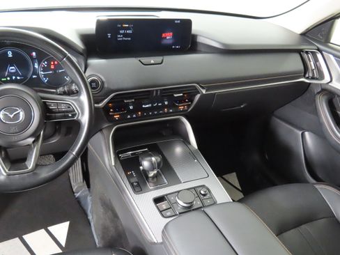 Used 2024 MAZDA CX-90 3.3 Turbo w/ Preferred Plus image 40