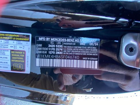 Used 2025 Mercedes-Benz CLE 300 4MATIC Cabriolet image 35