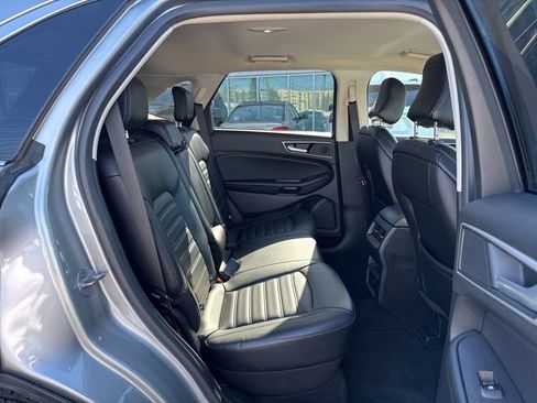 Used 2023 Ford Edge SEL image 22