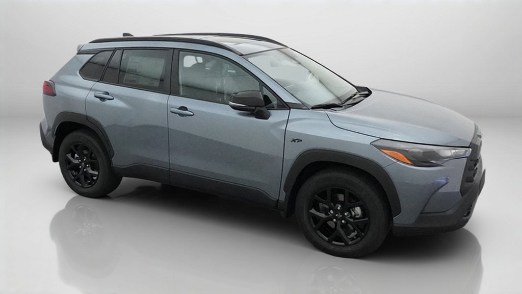 New 2026 Toyota Corolla Cross LE w/ Moonroof Package FWD image 34