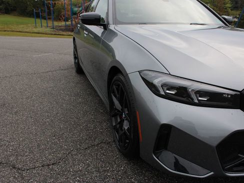 New 2025 BMW 330i xDrive Sedan w/ M Sport Package image 43