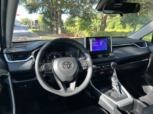 Used 2024 Toyota RAV4 XLE FWD image 13