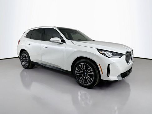 Used 2026 BMW X3 xDrive30i AWD/4WD image 3