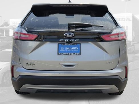 Used 2024 Ford Edge SEL image 6