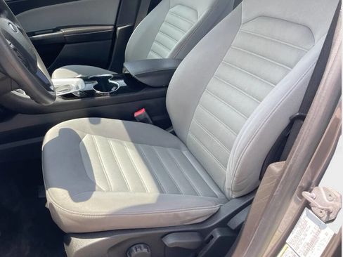 Used 2014 Ford Fusion S image 7