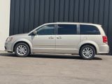 Used 2014 Dodge Grand Caravan SXT w/ Rear Park Assist Package image 2