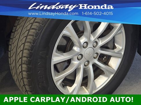Used 2019 Jeep Cherokee Latitude w/ Popular Appearance Group image 25