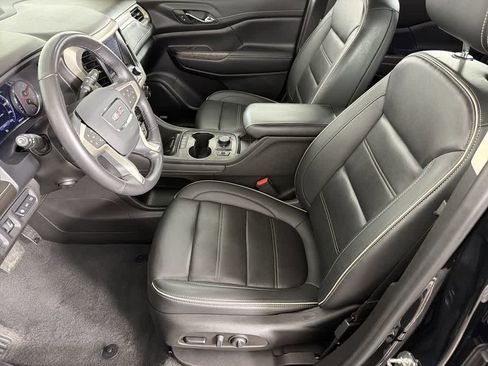 Certified 2022 GMC Acadia Denali w/ Denali Ultimate Package image 11