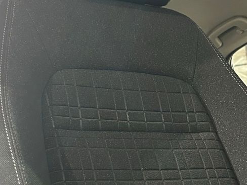 Used 2024 Honda HR-V LX image 51