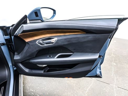 Used 2024 Audi e-tron GT Premium Plus image 23