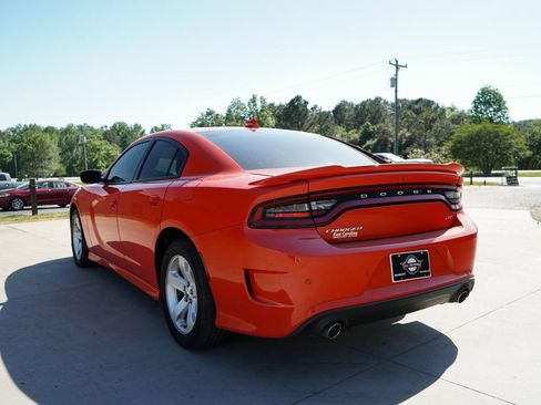 Used 2022 Dodge Charger GT image 4