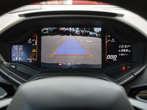 Used 2020 Lamborghini Huracan EVO AWD/4WD image 24
