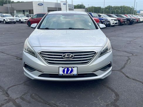 Used 2017 Hyundai Sonata SE FWD image 8