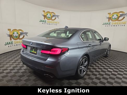 Used 2022 BMW 530i xDrive 530i xDrive w/ Executive Package image 9