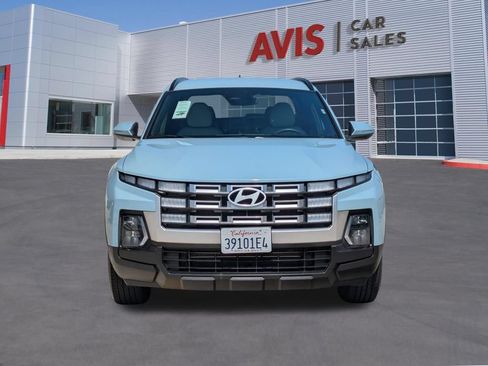 Used 2025 Hyundai Santa Cruz SEL AWD/4WD image 2