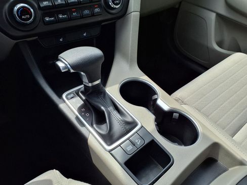 Used 2022 Kia Sportage LX w/ LX FWD Value Edition Package image 25