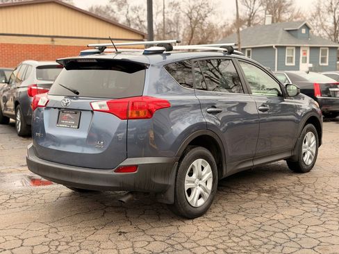 Used 2013 Toyota RAV4 LE image 4