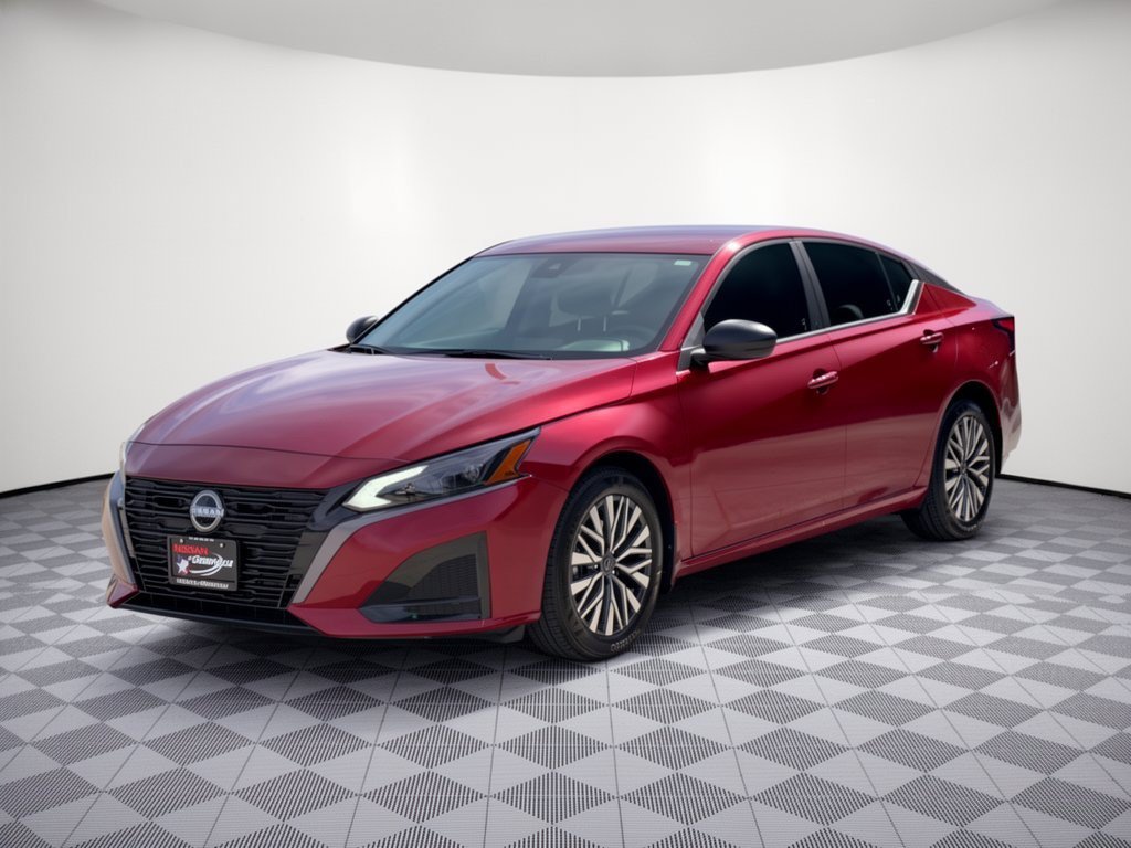 New 2026 Nissan Altima 2.5 SV FWD image 1